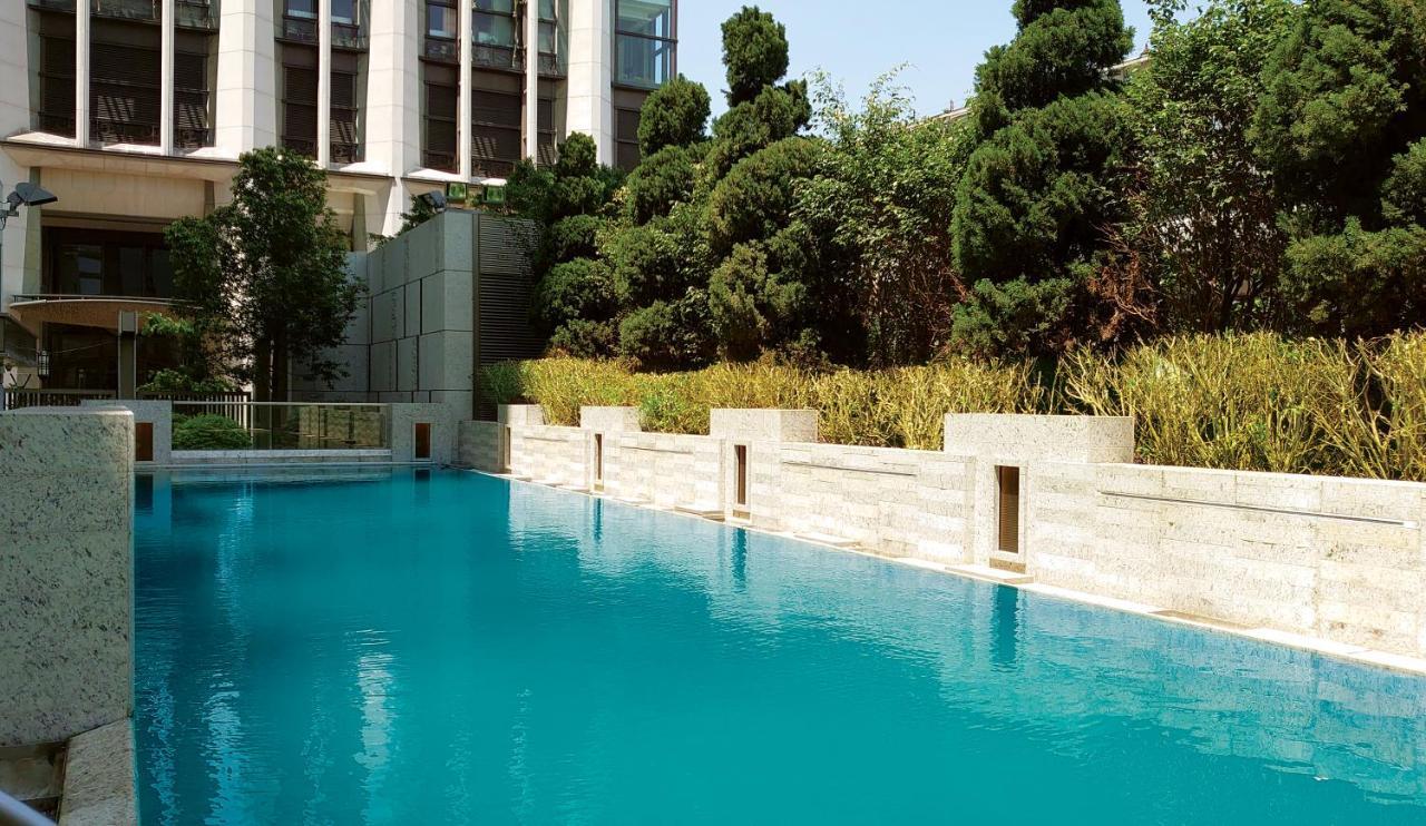הונג קונג Hotel Alexandra מראה חיצוני תמונה
